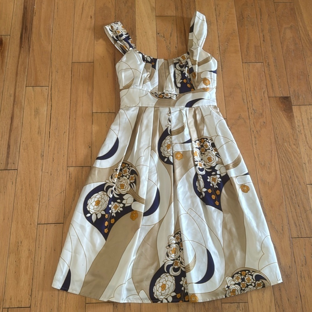 Suzi Chin Maggy Boutique | Silk | Cream/Navy Dress | Floral | Lined | size 4